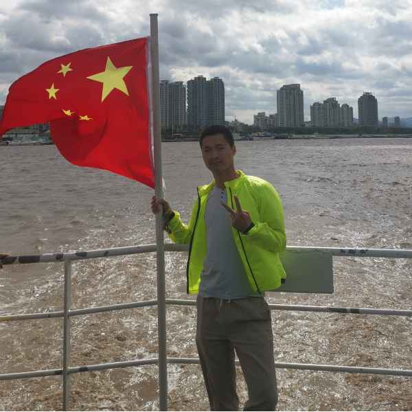 浙江30岁单身帅哥真诚找对象-峡江征婚相亲网