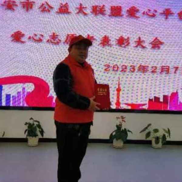 江西42岁单身帅哥真诚找对象-峡江征婚相亲网
