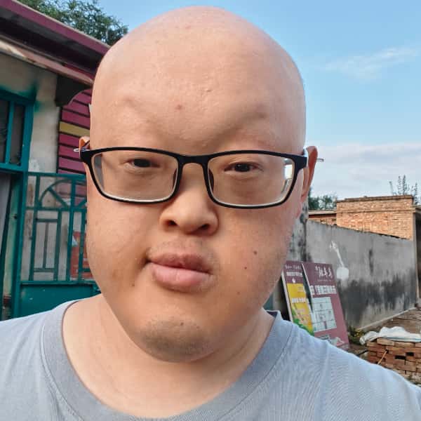 山东27岁单身帅哥真诚找对象-峡江征婚相亲网