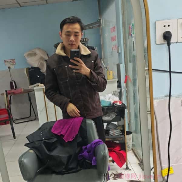 四川29岁单身帅哥真诚找对象-峡江征婚相亲网