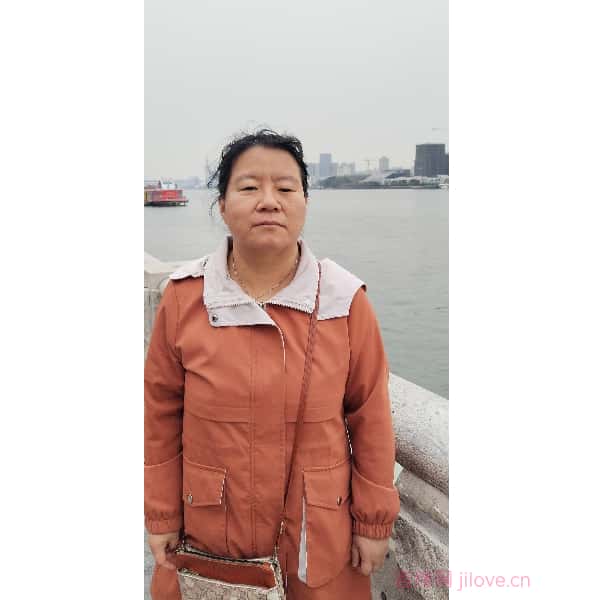广东40岁单身美女真诚找对象-峡江征婚相亲网